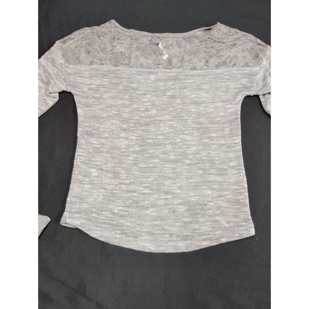 Aeropostale Gray Lace Back Long Sleeve
